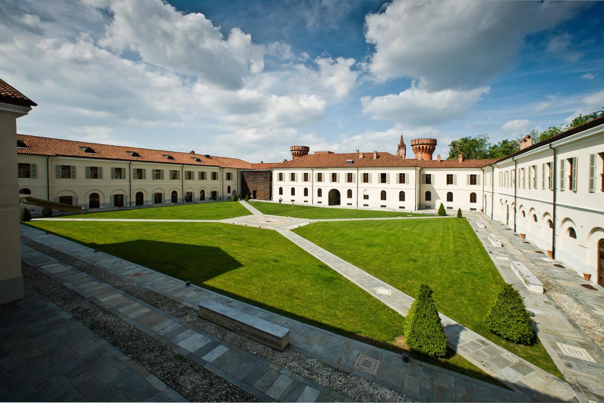 Albergo Dell'Agenzia Bra Exteriör bild